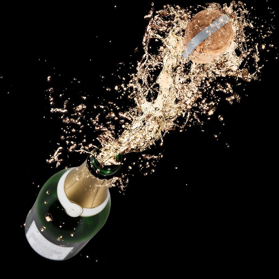 Las Botellas de Cava: ¿Tumbadas o Derechas?